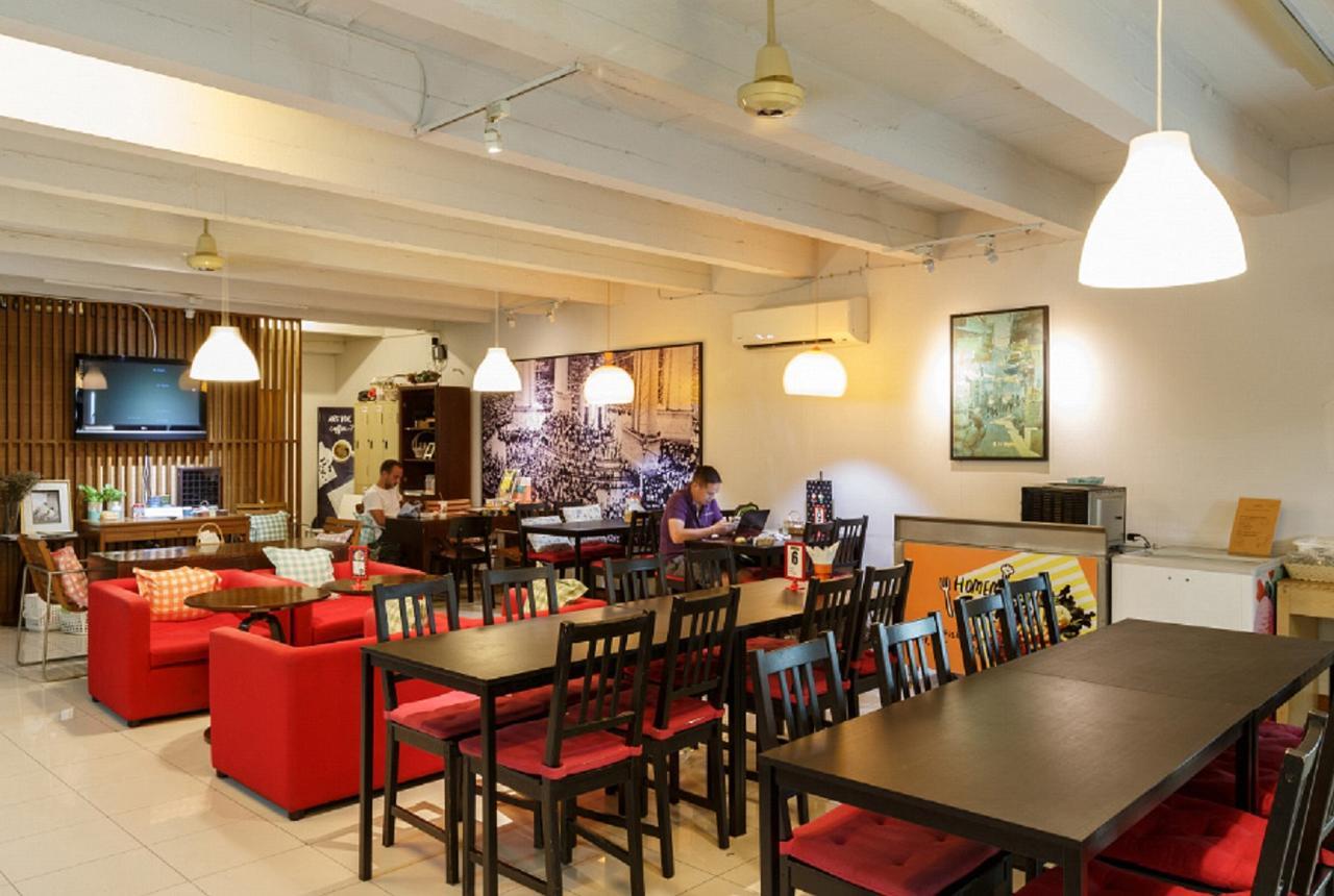 Baan Dinso Hostel@Ratchadamnoen Bangkok Exterior photo